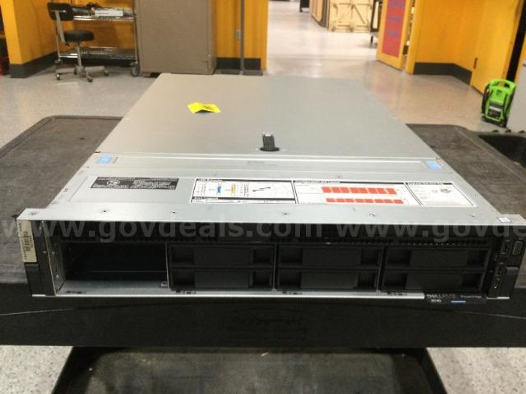 Dell PowerEdge R740 Server - No Hard Drives/Caddies
