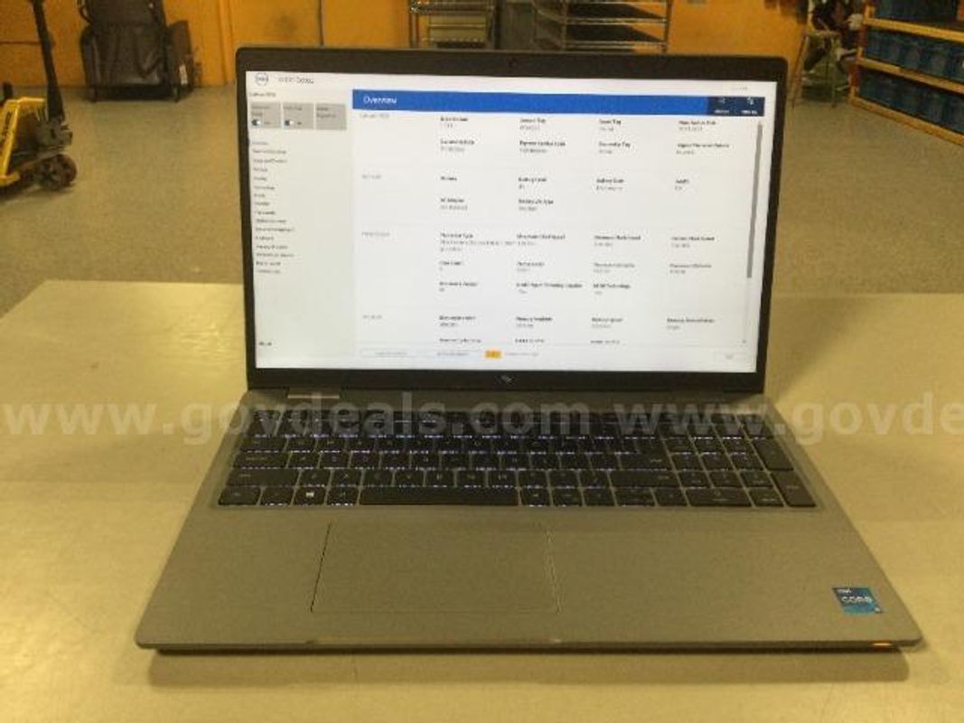 Dell Latitude 5520 i5-1135G7 @ 2.40 GHz Laptop