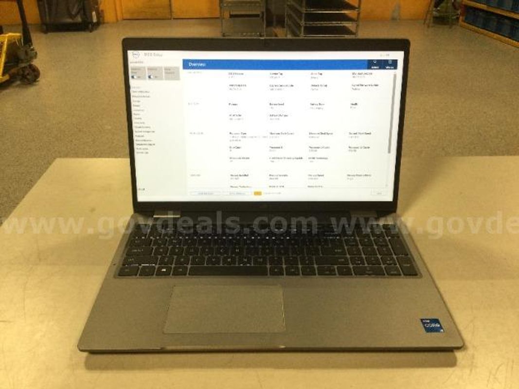 Dell Latitude 5520 i5-1135G7 @ 2.40 GHz Laptop