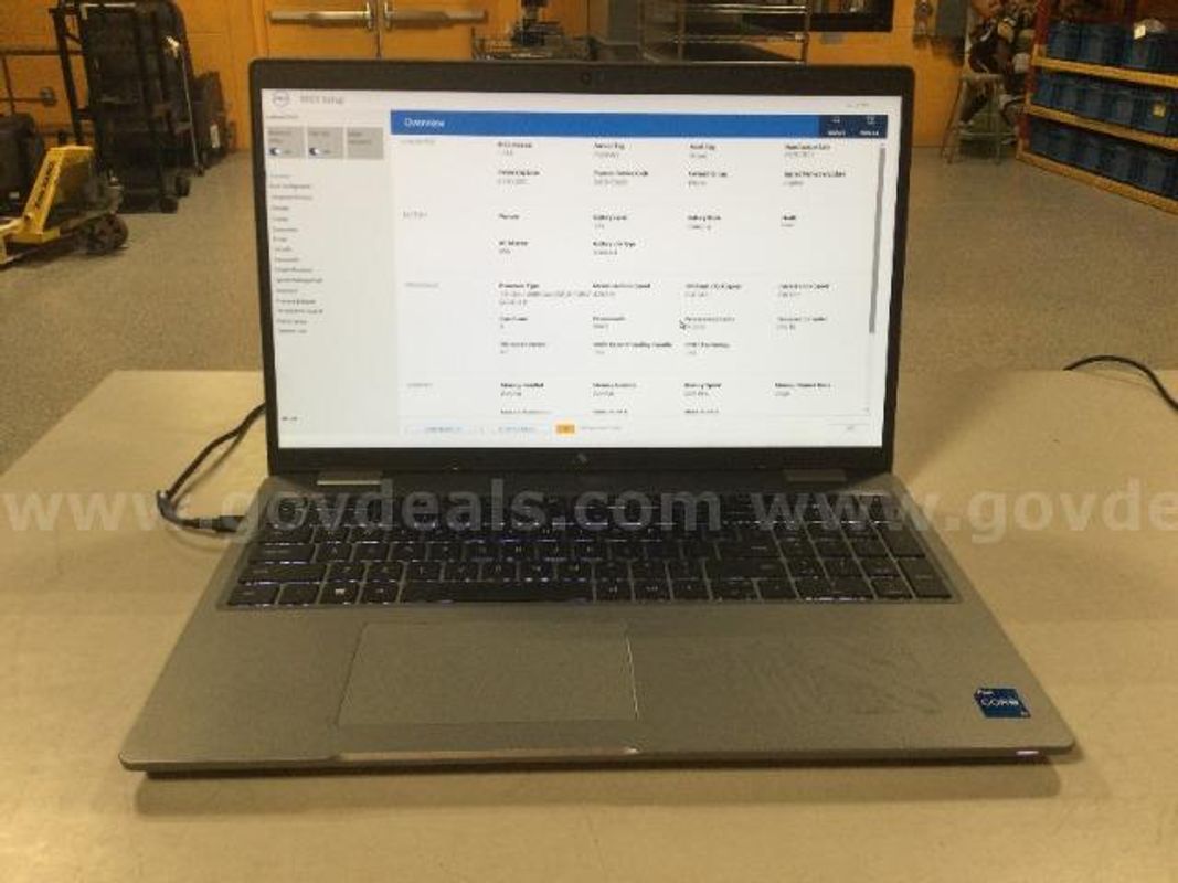 Dell Latitude 5520 i5-1135G7 @ 2.40 GHz Laptop