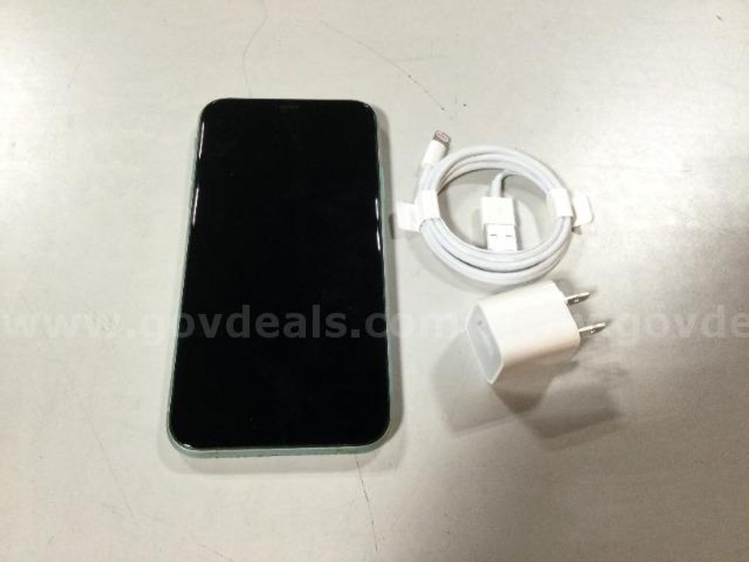 Apple iPhone 11, 128 GB, No iCloud Lock