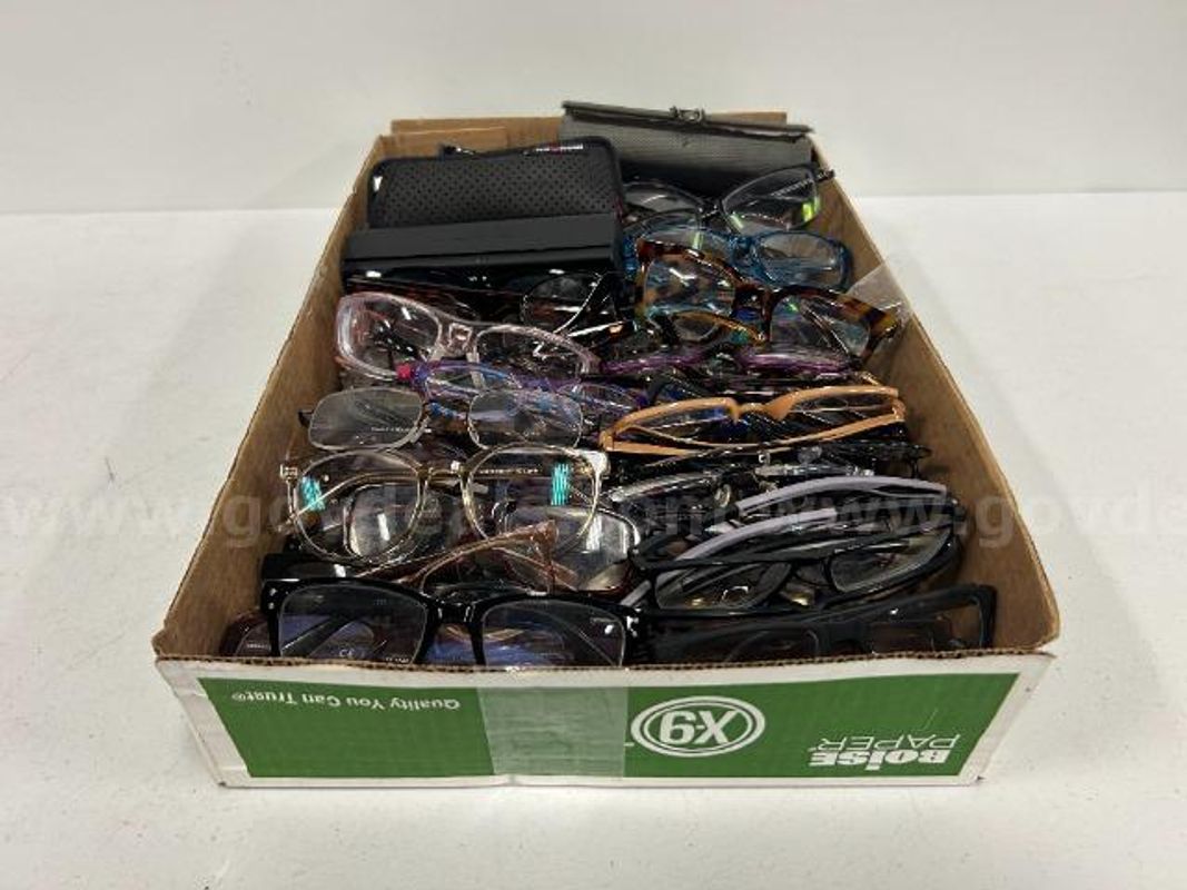 Lot of Miscellaneous Eyeglasses