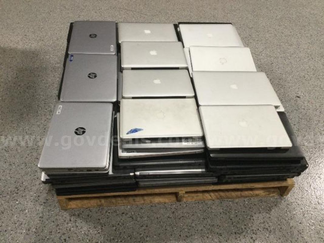 Lot of 146 Various Brands/Models of Laptops - For Parts/Repair