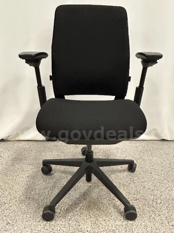 Steelcase Amia Ergonomic Task Chair