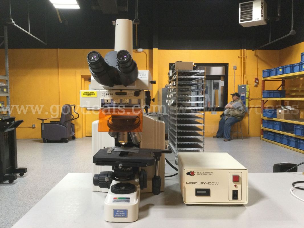 Nikon Eclipse E600 Fluorescence Microscope - Parts/Repair