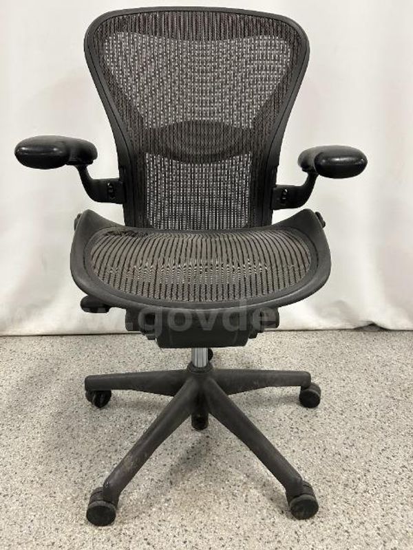 Herman Miller Aeron Chair