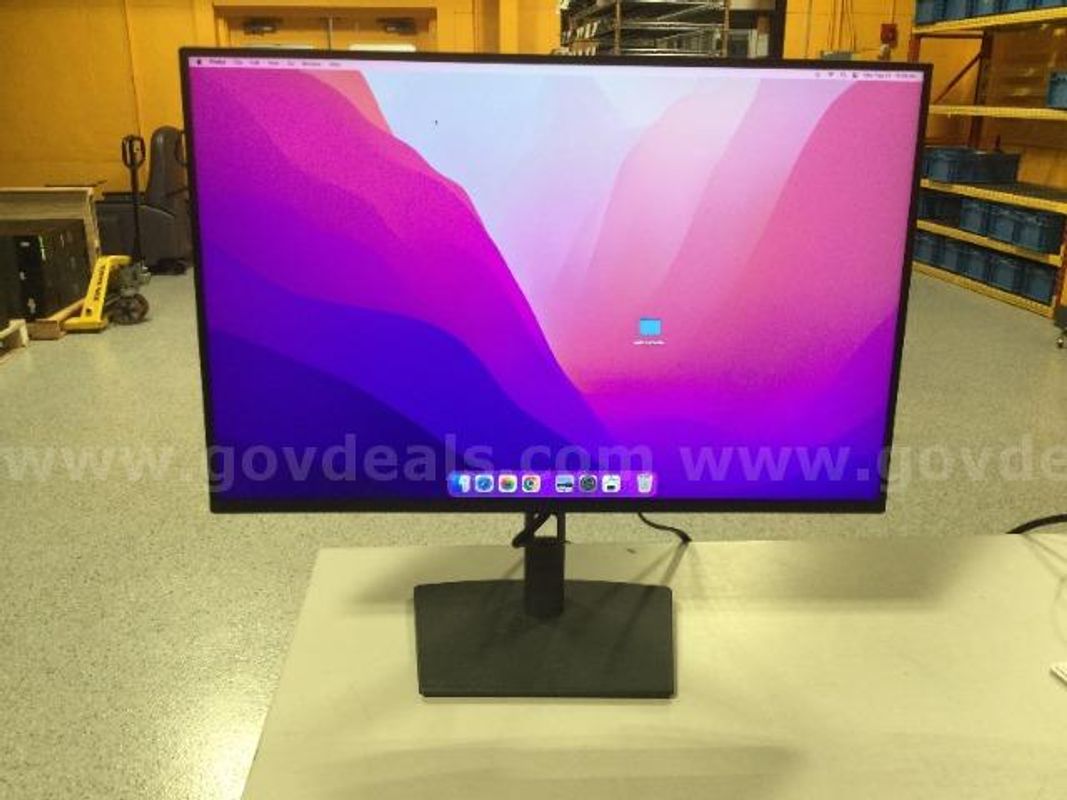 Dell P2425E 24" USC-C Hub Monitor