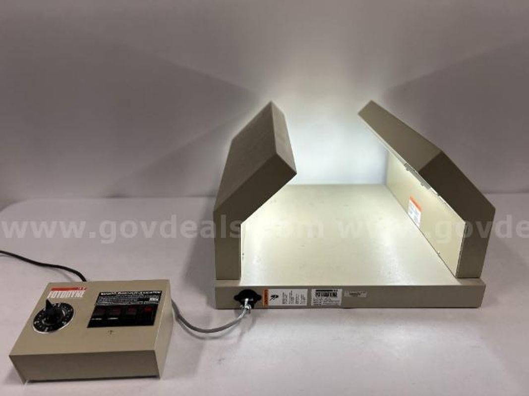 Fotodyne Transilluminator System