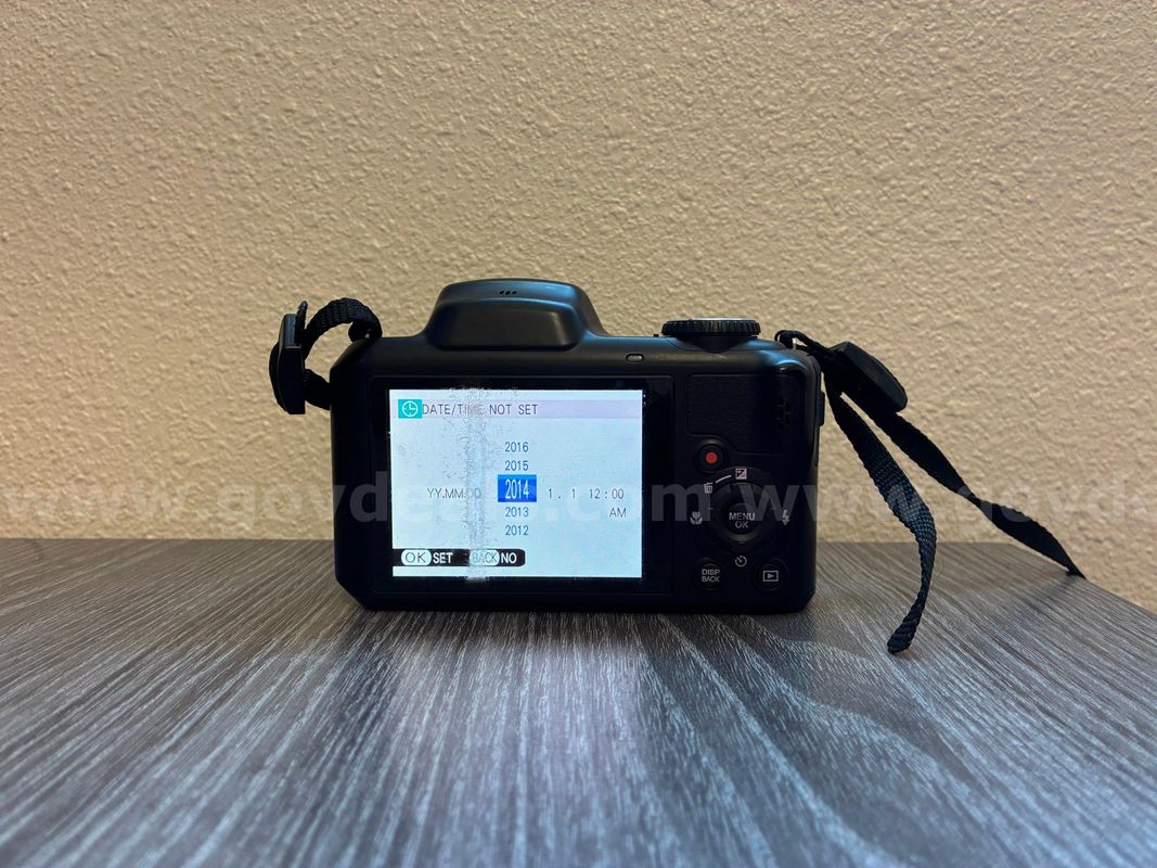Fujifilm Finepix S8600 Camera
