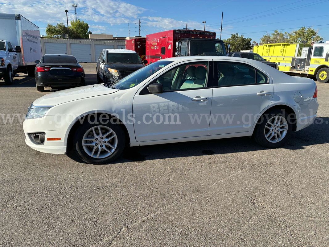 2011 FORD FUSION