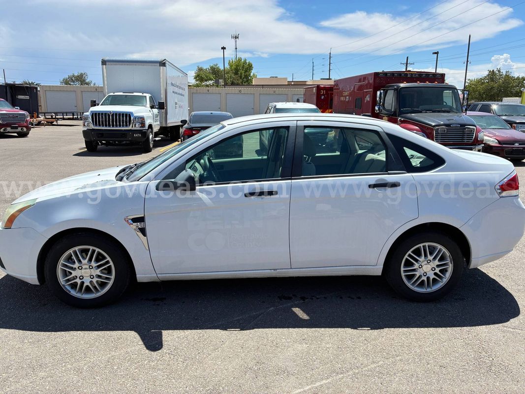 2008 FORD FOCUS 4CYL 4DR