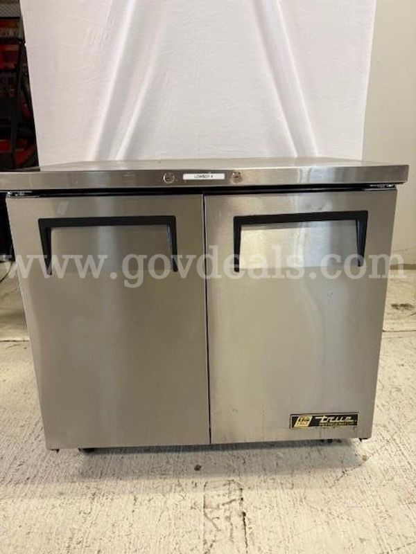 True Refrigeration TUC-36 Undercounter Fridge
