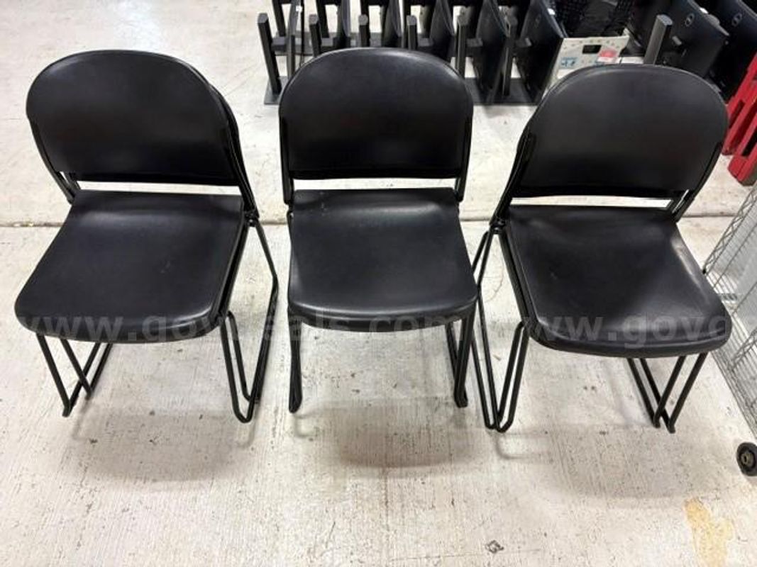 Lot of 6 Stacking Chairs