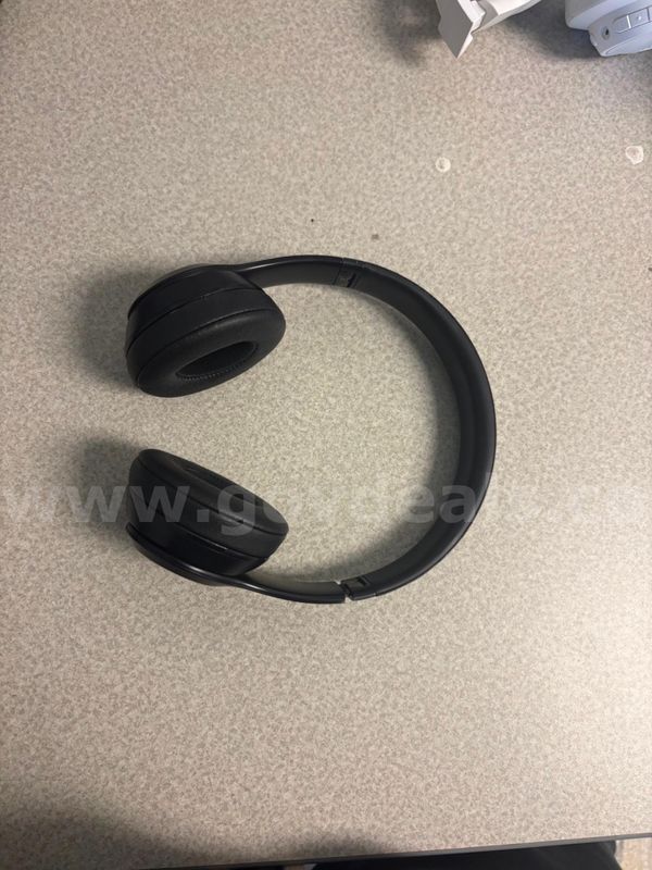 Beats Solo 3 Wireless Headphones