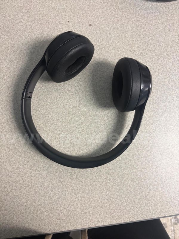Beats Solo 3 Wireless Headphones