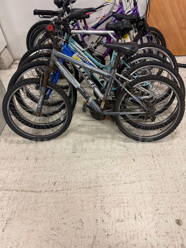 Lot of 8 Bicycles for repair