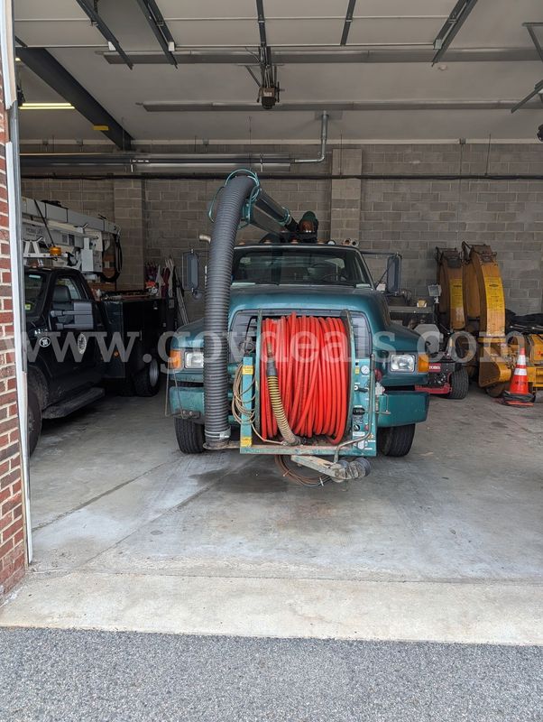 1997 Ford F800 Vactor Truck