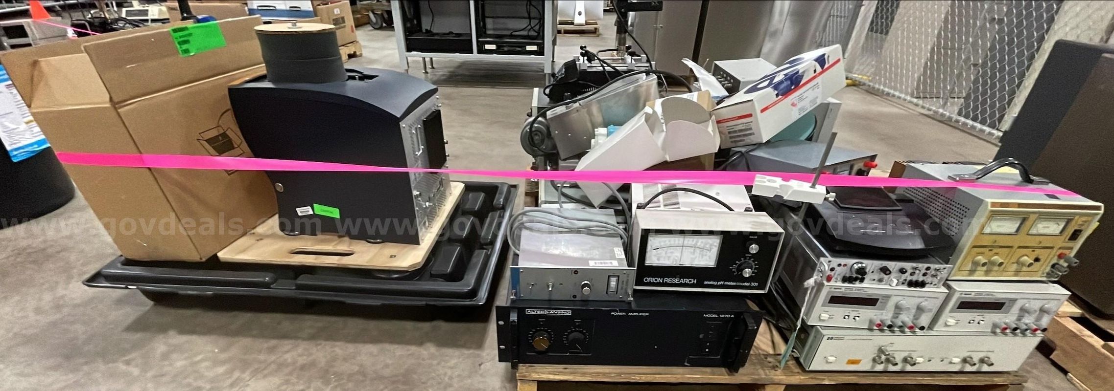 Assorted Laboratory Equipment Lot