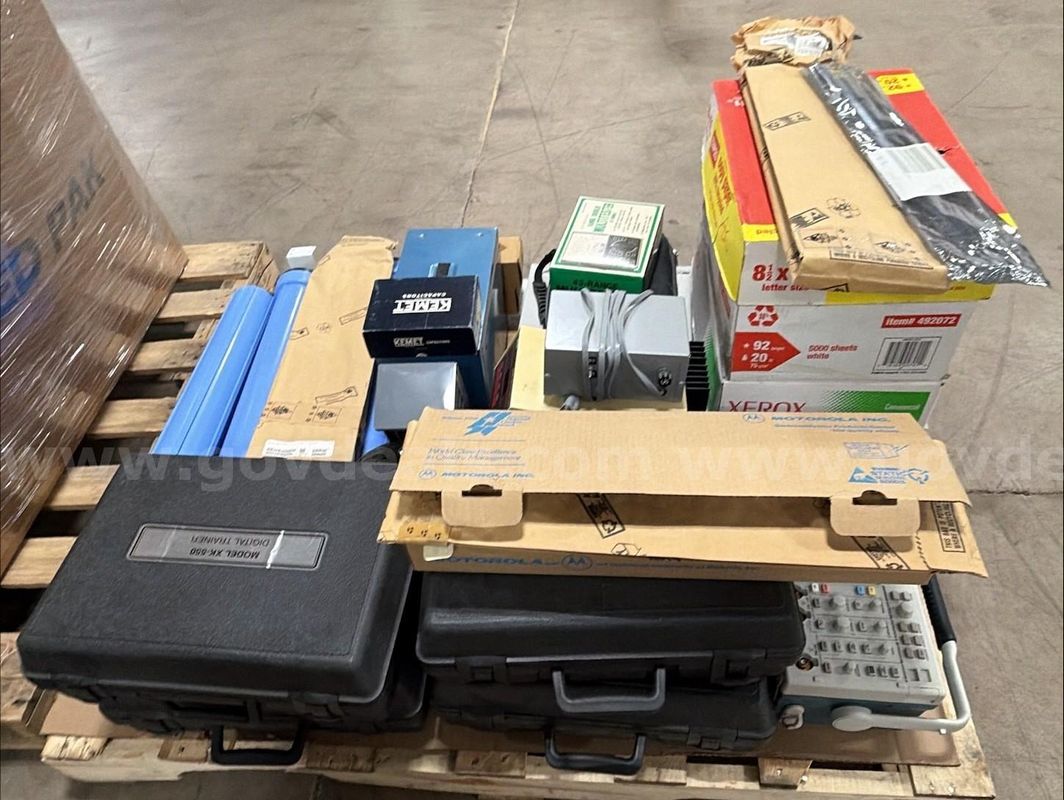 Mixed Lab & Electronic Equipment Lot