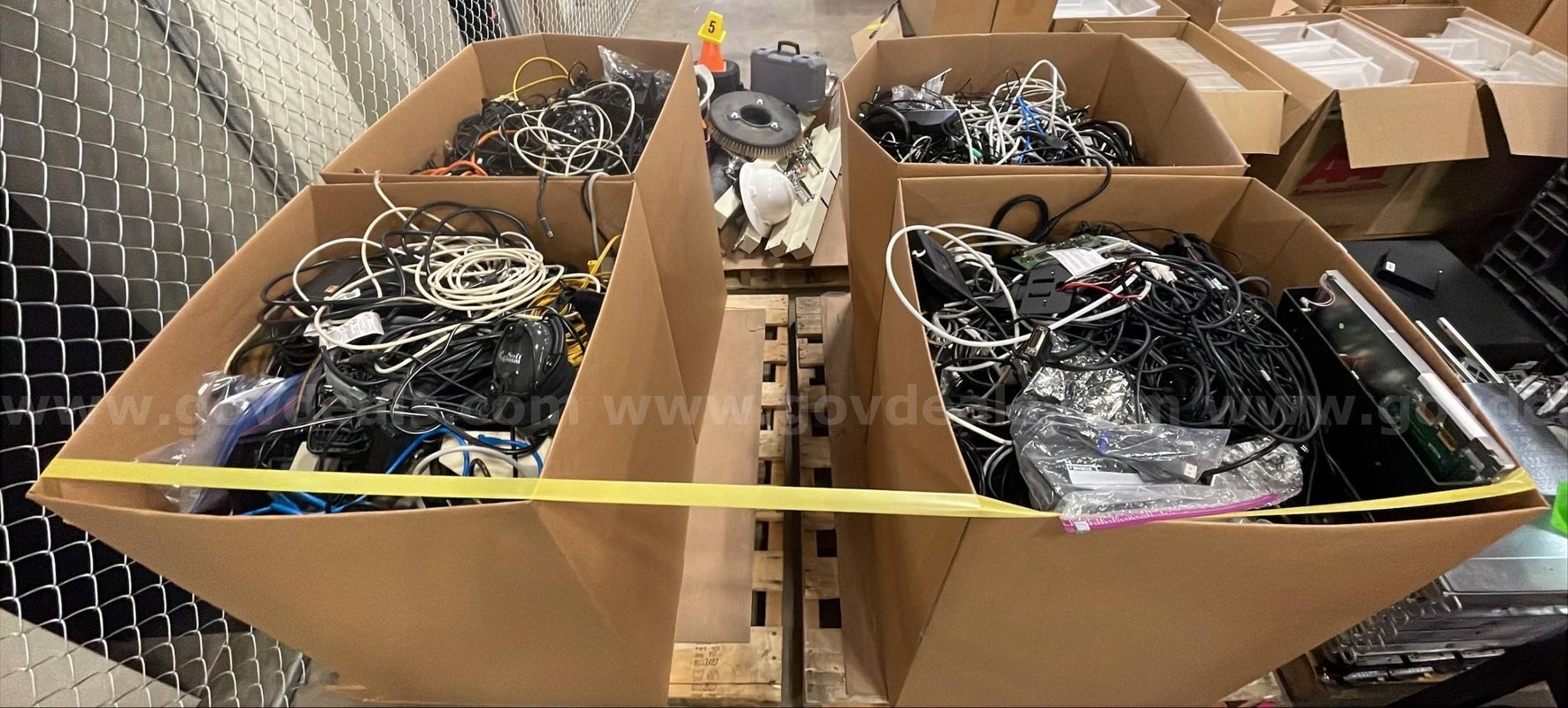 Wires/Cables and Components (4 Bins)