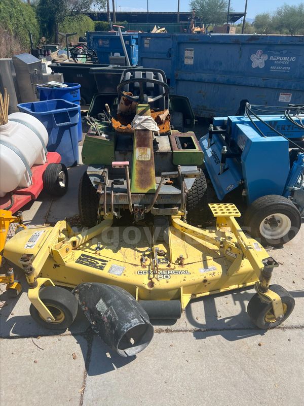 John Deer Riding Mower (West Valley Campus)