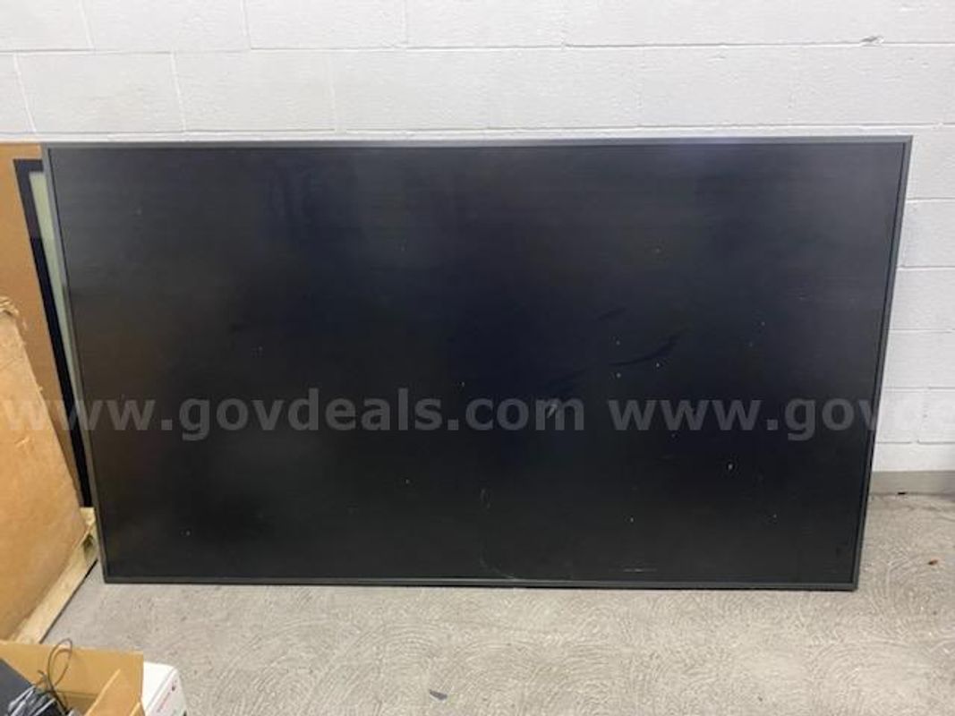 Samsung 98" Commercial Display – Model QB98T – AS-IS / For Parts or Repair - Pick Up in Los Angeles