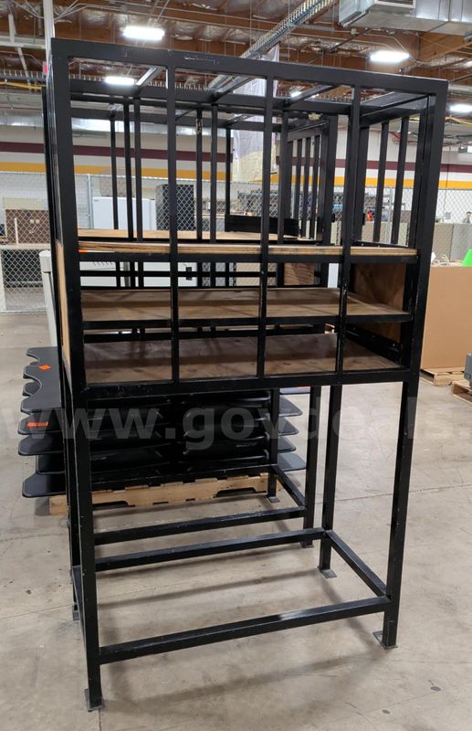 Industrial Metal Security Cage with Elevated Platform
