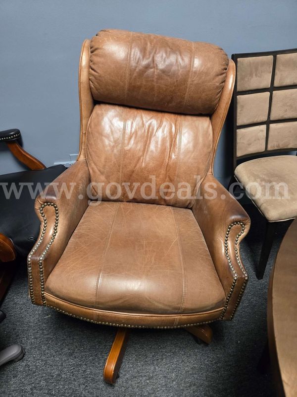 Chair/Hutch/Desk SOLD AS IS…NO REFUNDS