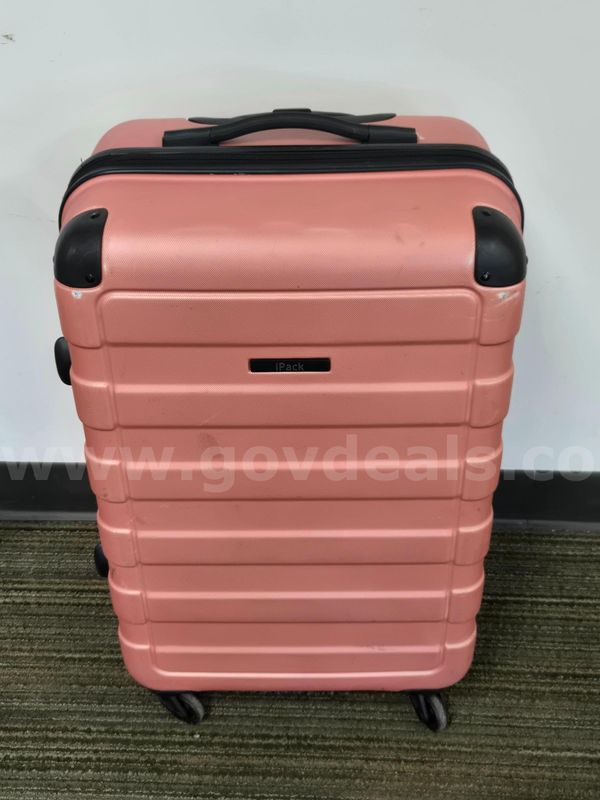 iPack Hard Shell Suitcase (Anchorage, AK)