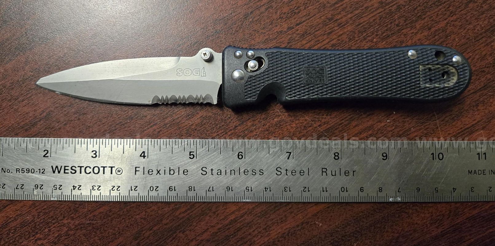SOG Pentagon Elite I Folding Knife (Juneau, AK)