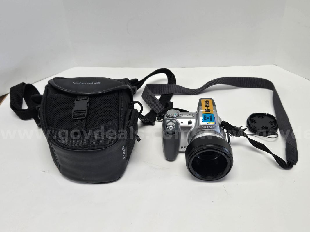 Sony Cybershot 6MP Digital Camera (Anchorage, AK)