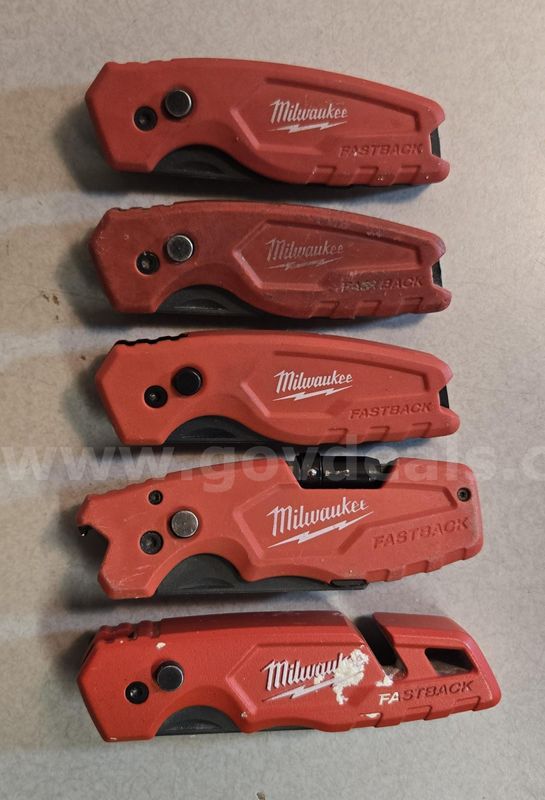 Milwaukee Razor Knifes (Juneau, AK)