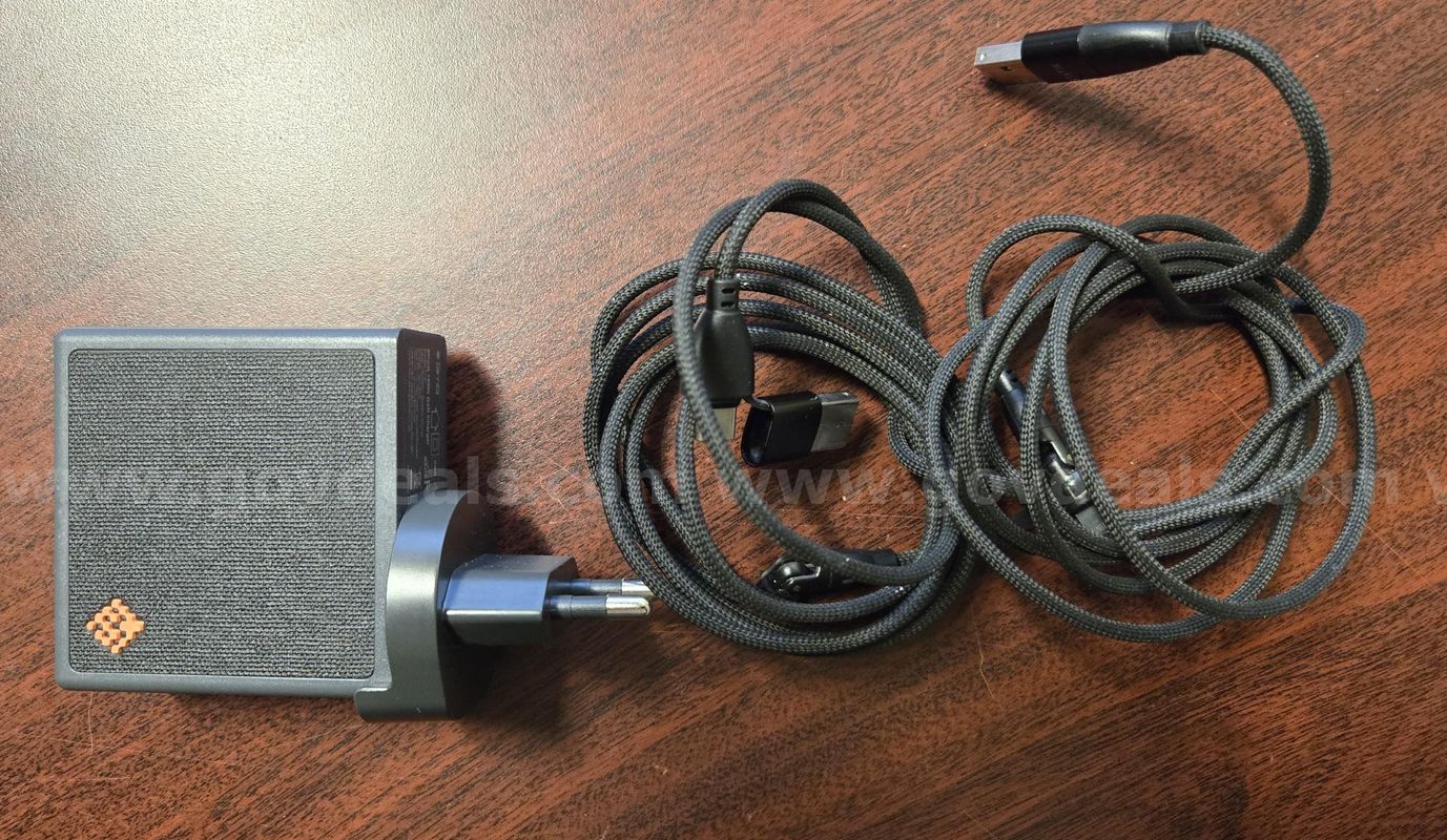 Slimq 100w Gan Charger (Juneau, AK)
