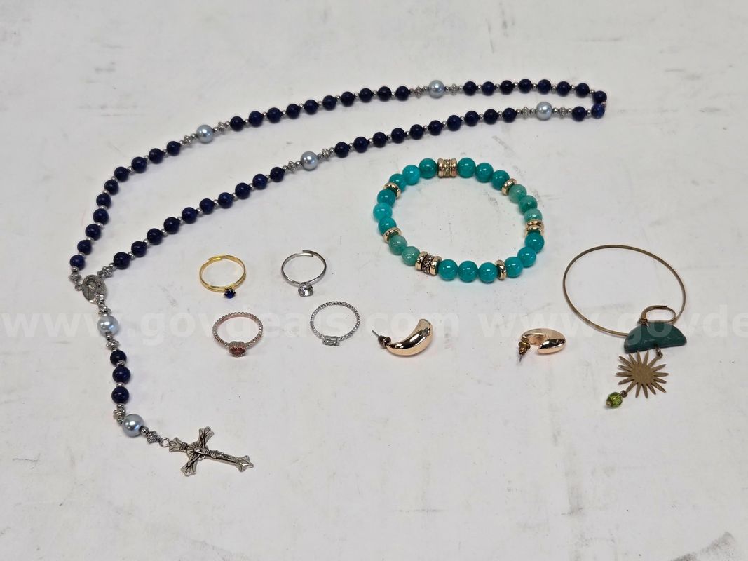 Assorted Jewelry (Anchorage, AK)