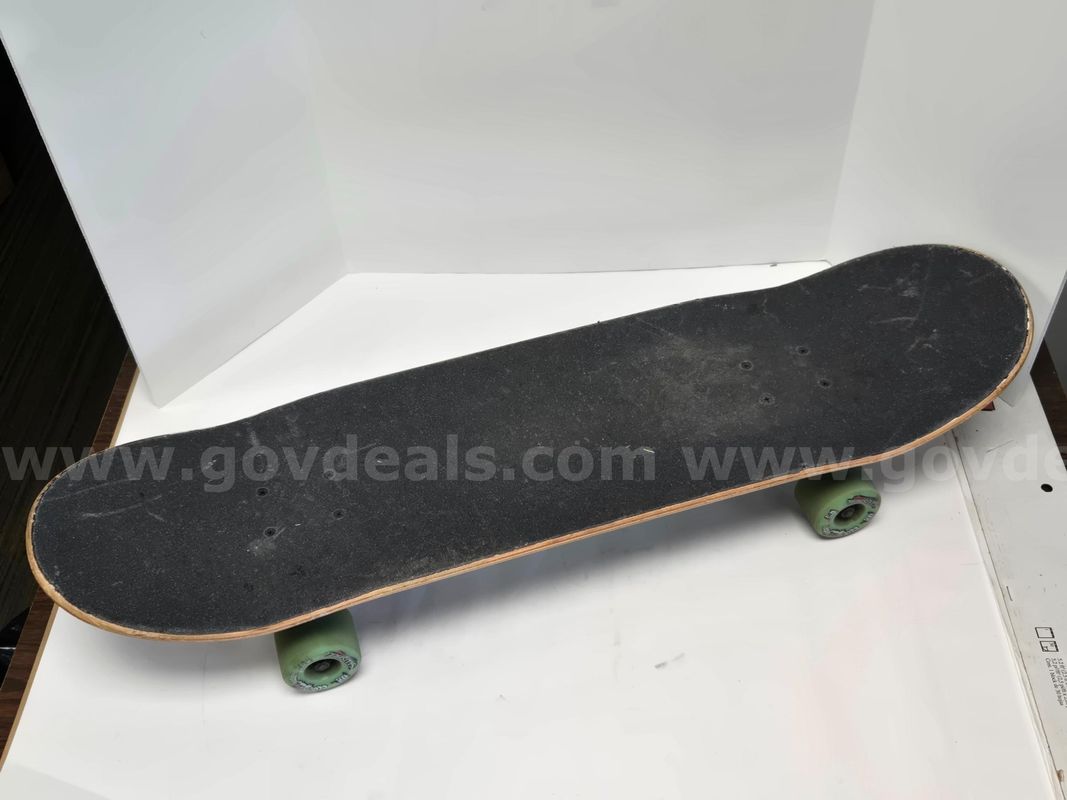 Team Thunder Krooked Skateboard (Anchorage, AK)
