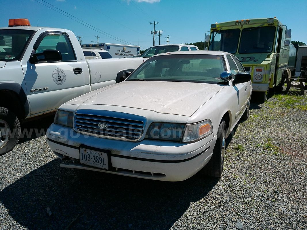 1999 Ford Crown Victoria