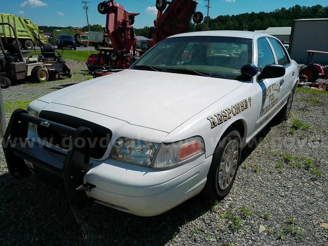 2005 Ford Crown Victoria