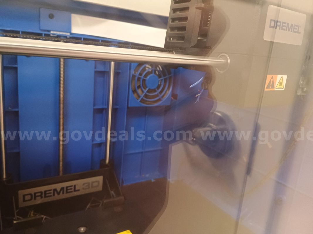 Two Dremel 3D Printers