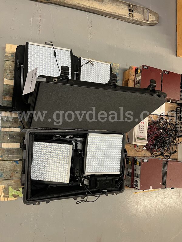 Pallet of Lighting Kits