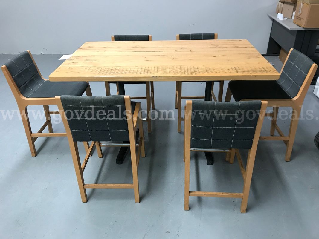 Table & 6 Chairs