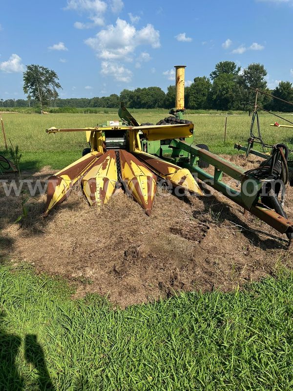 John Deere Forage Harvester