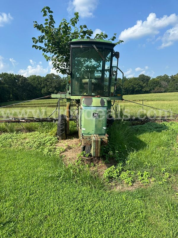 6000 HiCycle Self Propelled Sprayer