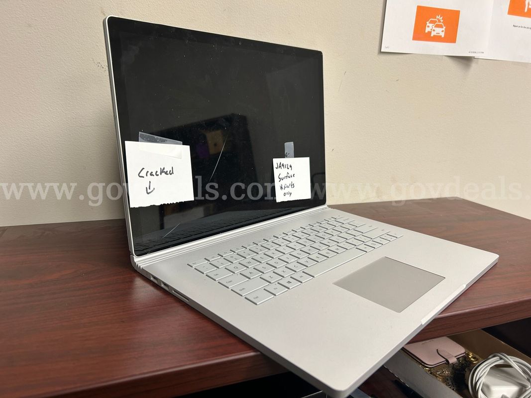 Microsoft surface PARTS ONLY NO OPERATING SYSTEM