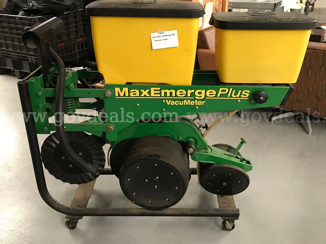 John Deere Max Emerge Plus VacuMaster System