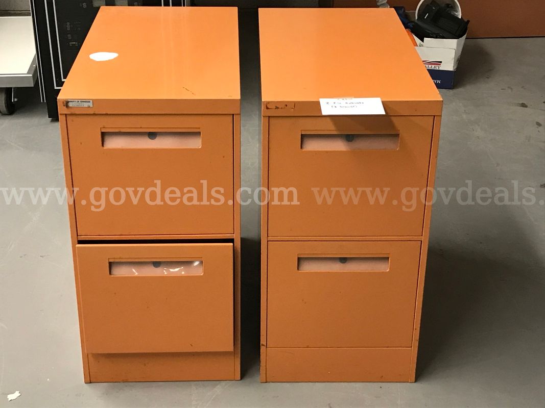 2 File Cabinets(2 Drawer)