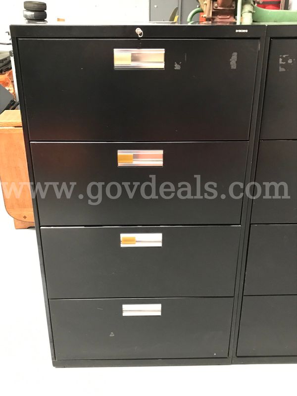 2 Lateral File Cabinets(4 Drawer)w/Keys
