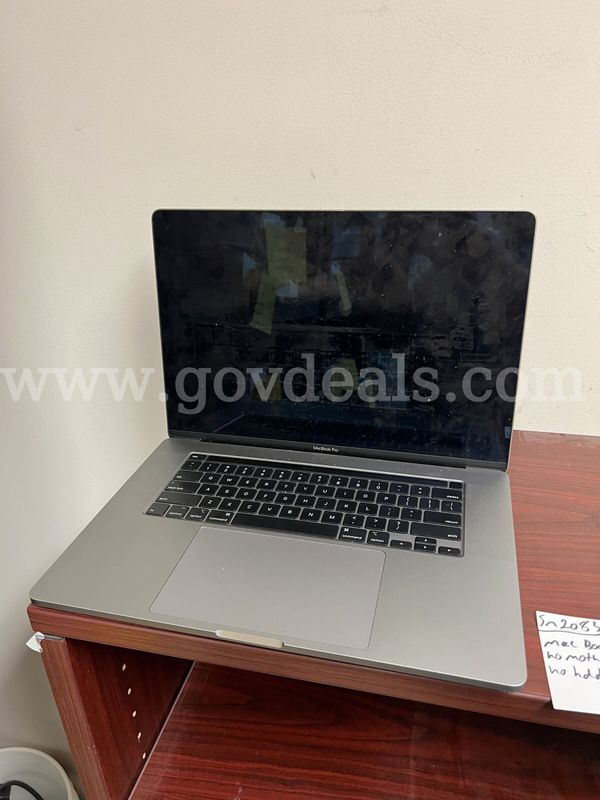 Macbook Pro **NO Motherboards/HDD/SSD