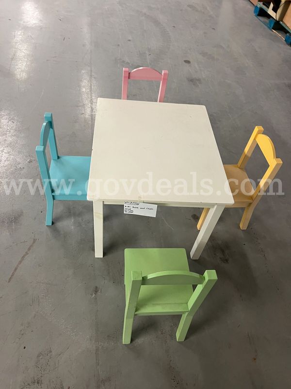 Childs Table & Chairs