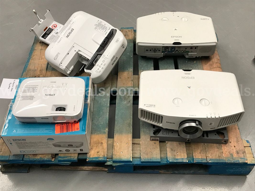 4 Assorted Epson Projectors
