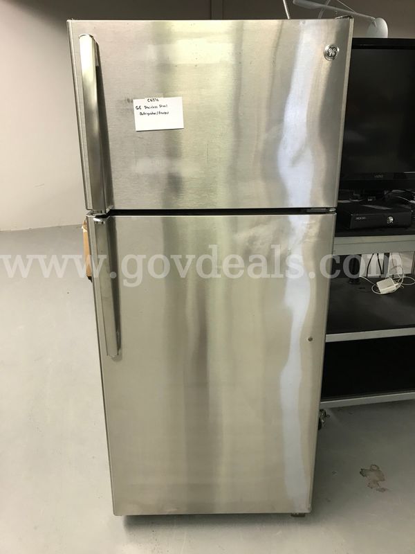 GE Stainless Steel Refrigerator